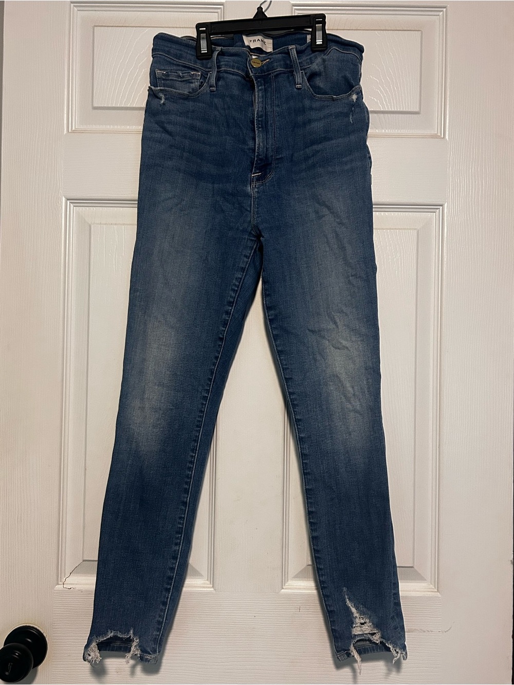 FRAME Ali High Rise Cigarette Jean. Size 30.